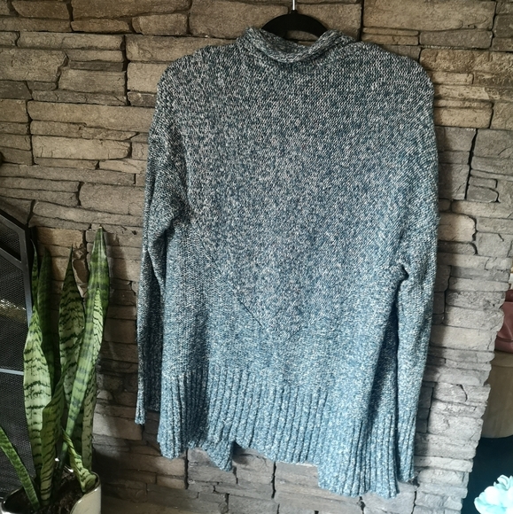 Love By Design Blue Cardigan - Picture 2 of 4